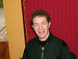 Dr.Eric Pearl v Praze 2009